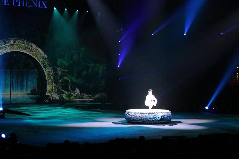 2013-12-15 Cirque Phenix 065.JPG